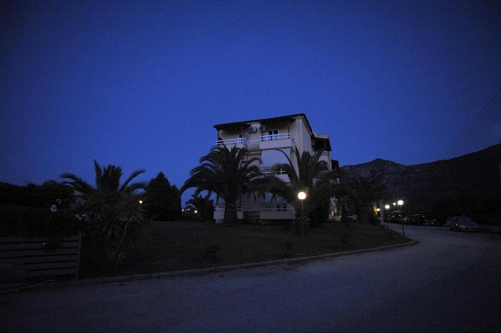 Hotel Afrika Eleonas Dış mekan fotoğraf